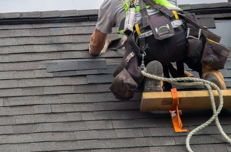 Asphalt Shingles Installation in Barboursville, VA