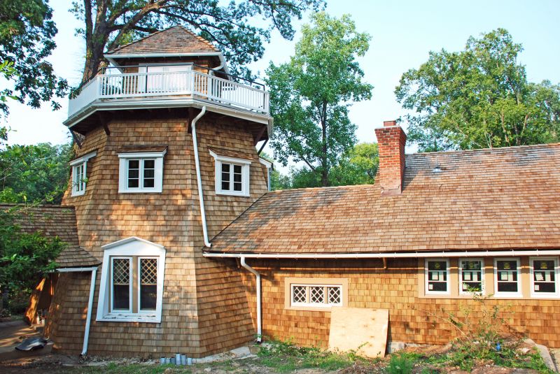 Shake Roof Replacement in Barboursville, VA